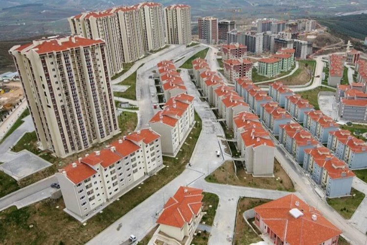 yeni-evim-islemleri-basladi-1677312143-887-x750.jpg