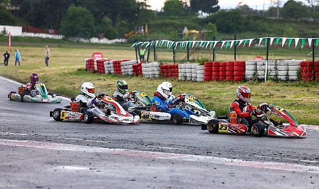 Karting Sezonu Tuzla'da Devam Ediyor