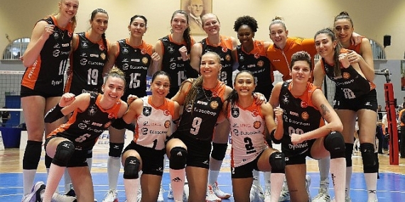 Aydın deplasmanında 3 puan Eczacıbaşı Dynavit’in